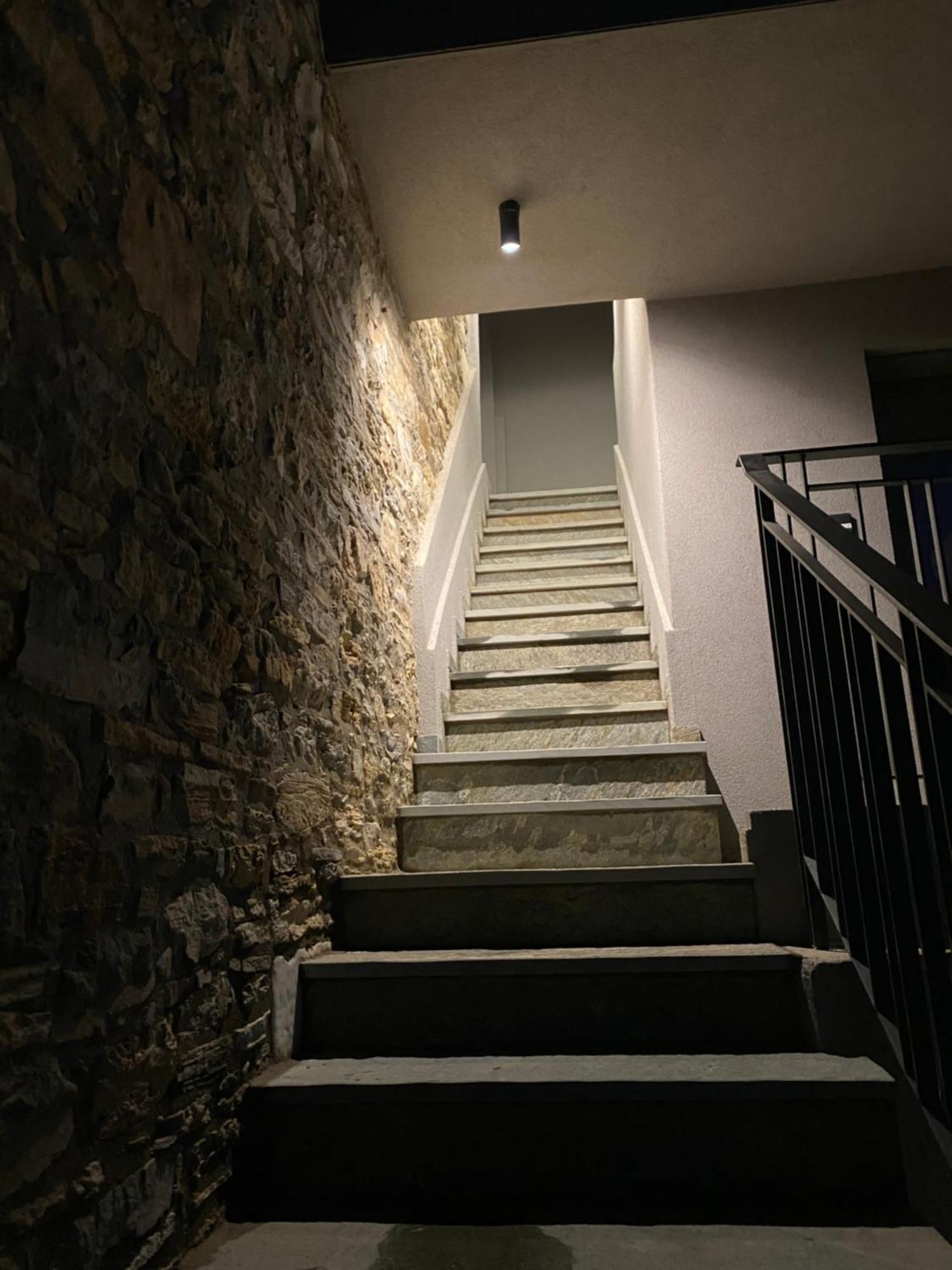 מילינה Ej Boutique Suites מראה חיצוני תמונה